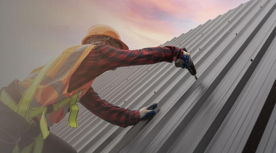 Expert Emergency Roof Repairs services in Mooseheart, IL